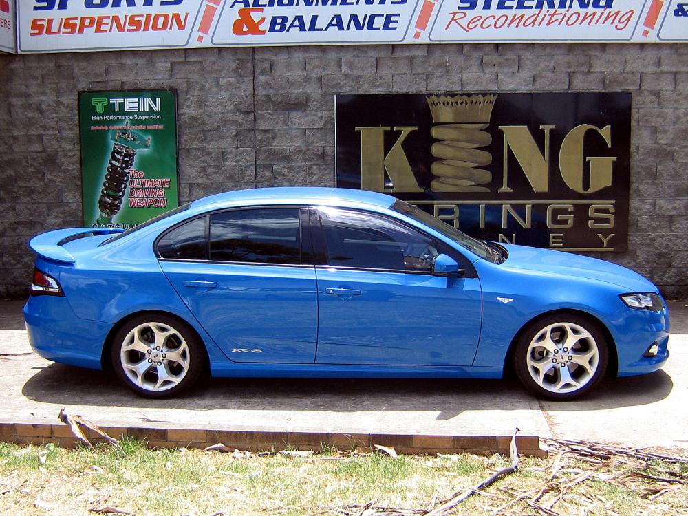 blue_FG_XR6T_002.jpg